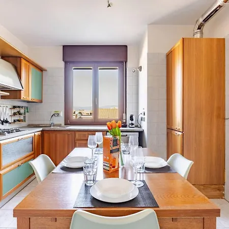 10 Min From Arena And Free Parking * Verona