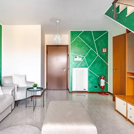 10 Min From Arena And Free Parking Βερόνα