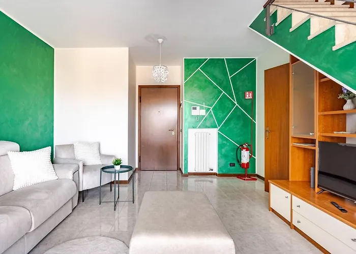 10 Min From Arena And Free Parking Βερόνα